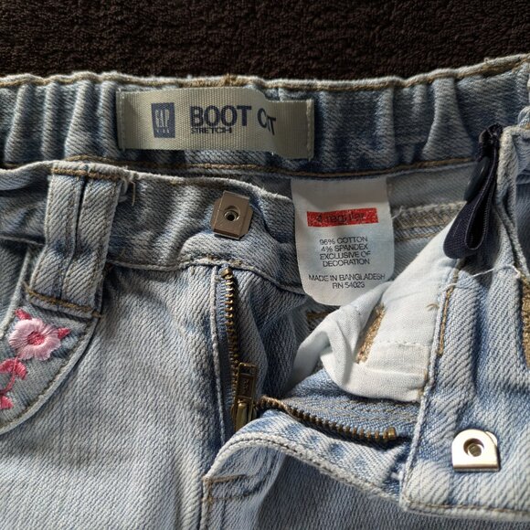 GAP KIDS - GIRL'S 4 EMBROIDERED JEANS - Picture 3 of 6